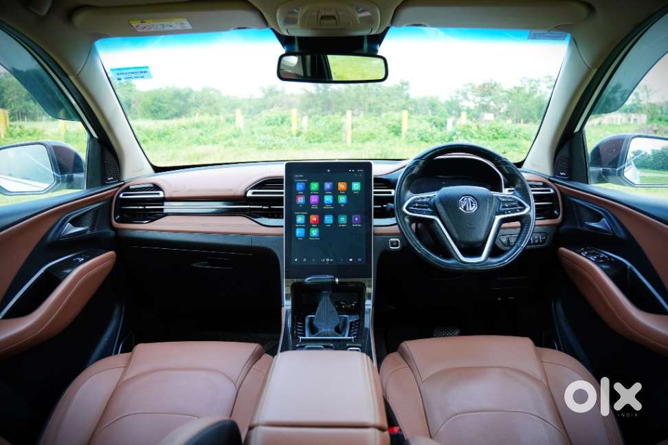 Mg Hector Plus Savvy Pro 1.5 Turbo Petrol Cvt 7 Str, 2023, Petrol