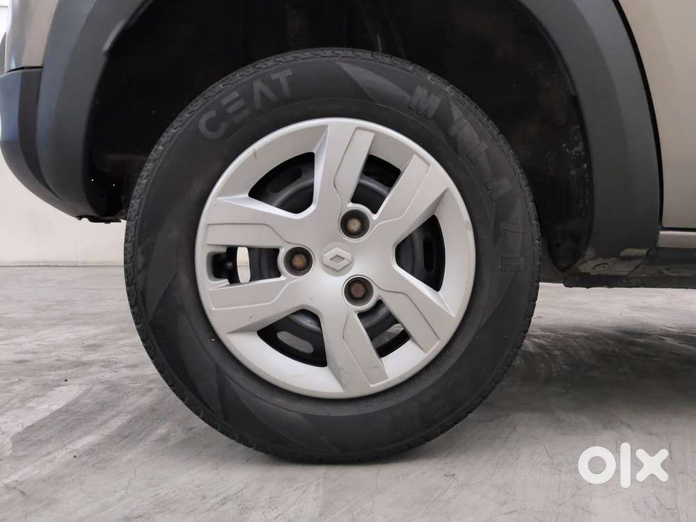 Renault Kwid 2019-ongoing 1.0 Rxt Amt (o), 2018, Petrol