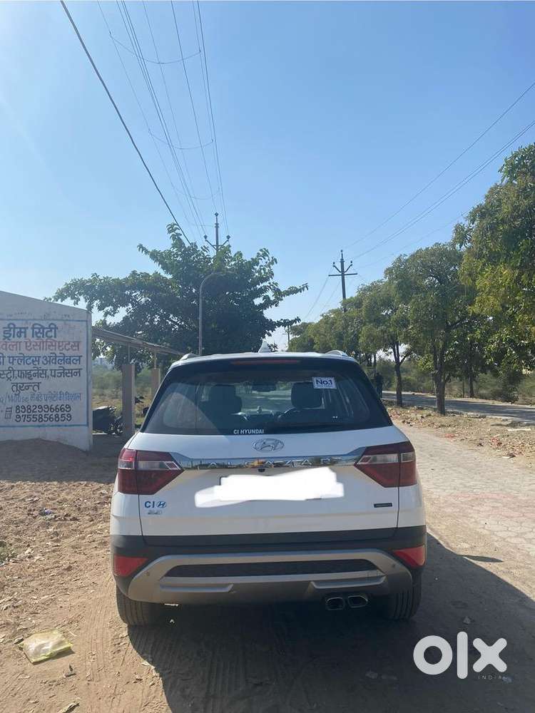 Hyundai Alcazar 2024 Petrol 15000 Km Driven