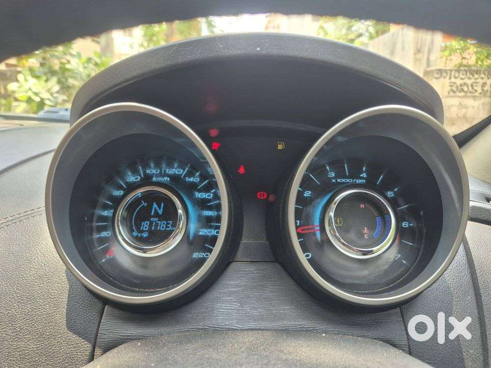 Mahindra Xuv500 W11 Option, 2019, Diesel