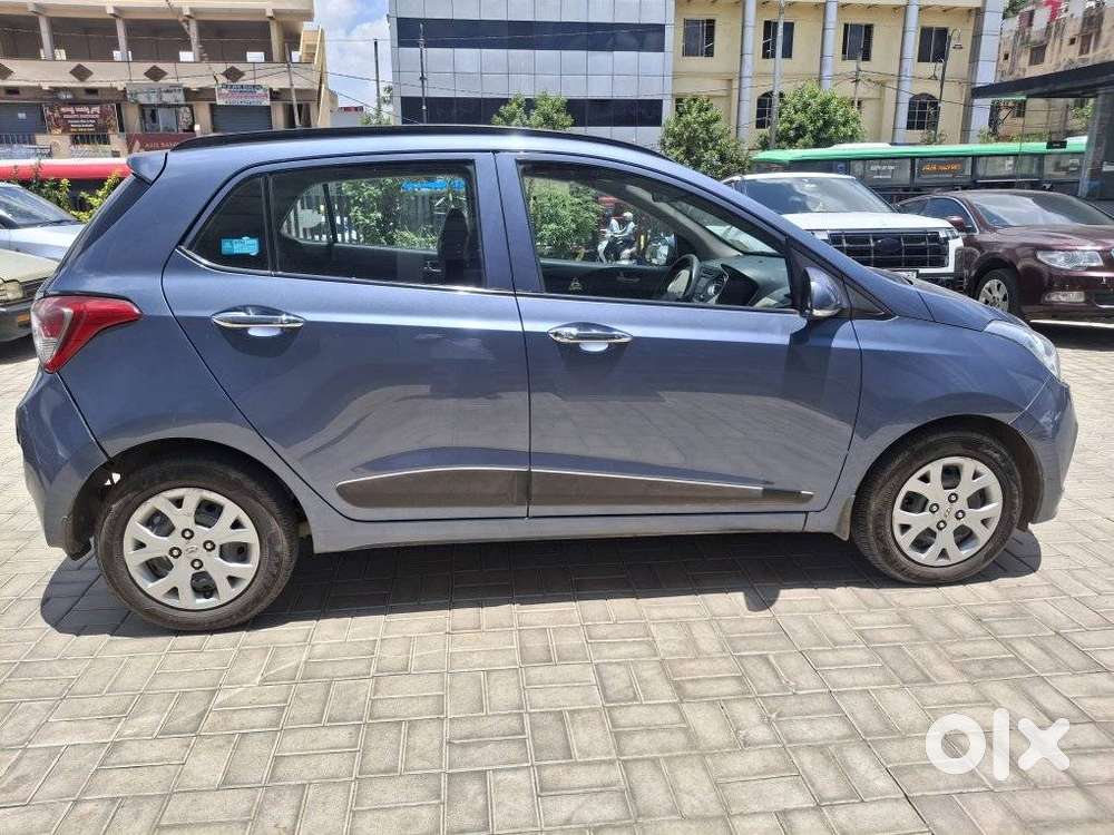 Hyundai Grand I10 Sportz 1.2 Kappa Vtvt, 2013, Petrol