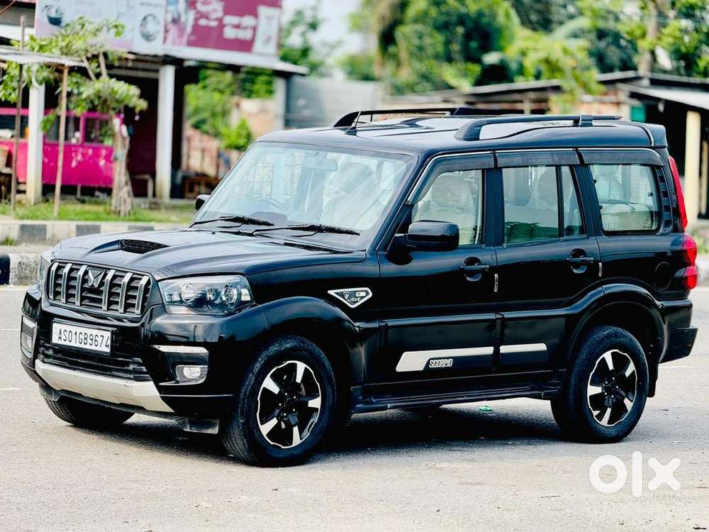 Mahindra Scorpio Classic 2023 Diesel 29000 Km Driven