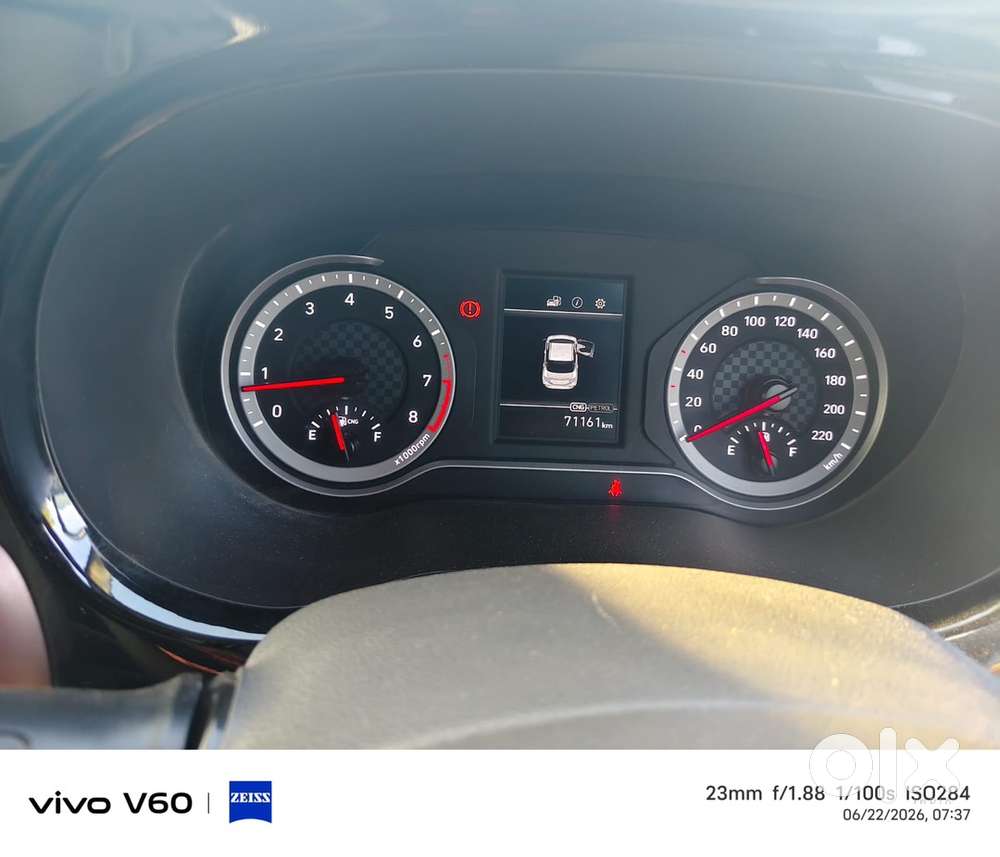 Hyundai Aura 2023 Cng