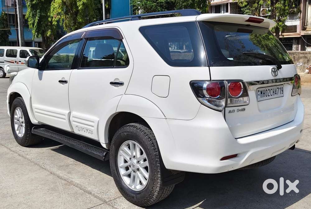 Toyota Fortuner 3.0 4x2 Automatic, 2012, Diesel