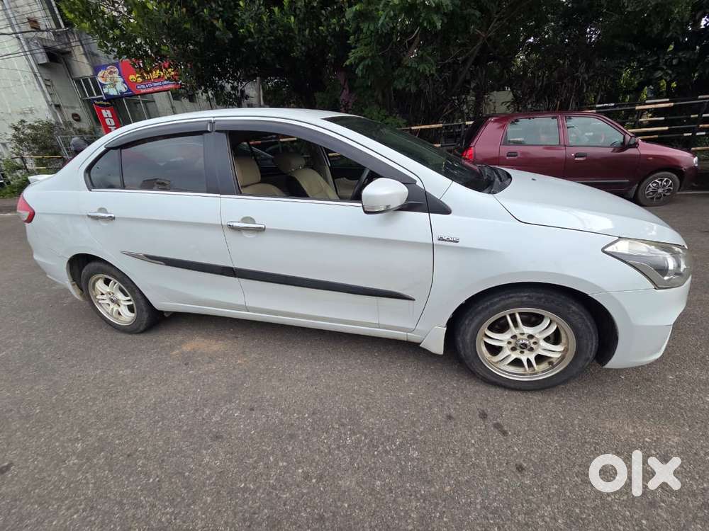 Maruti Suzuki Ciaz Vdi Shvs, 2015, Diesel