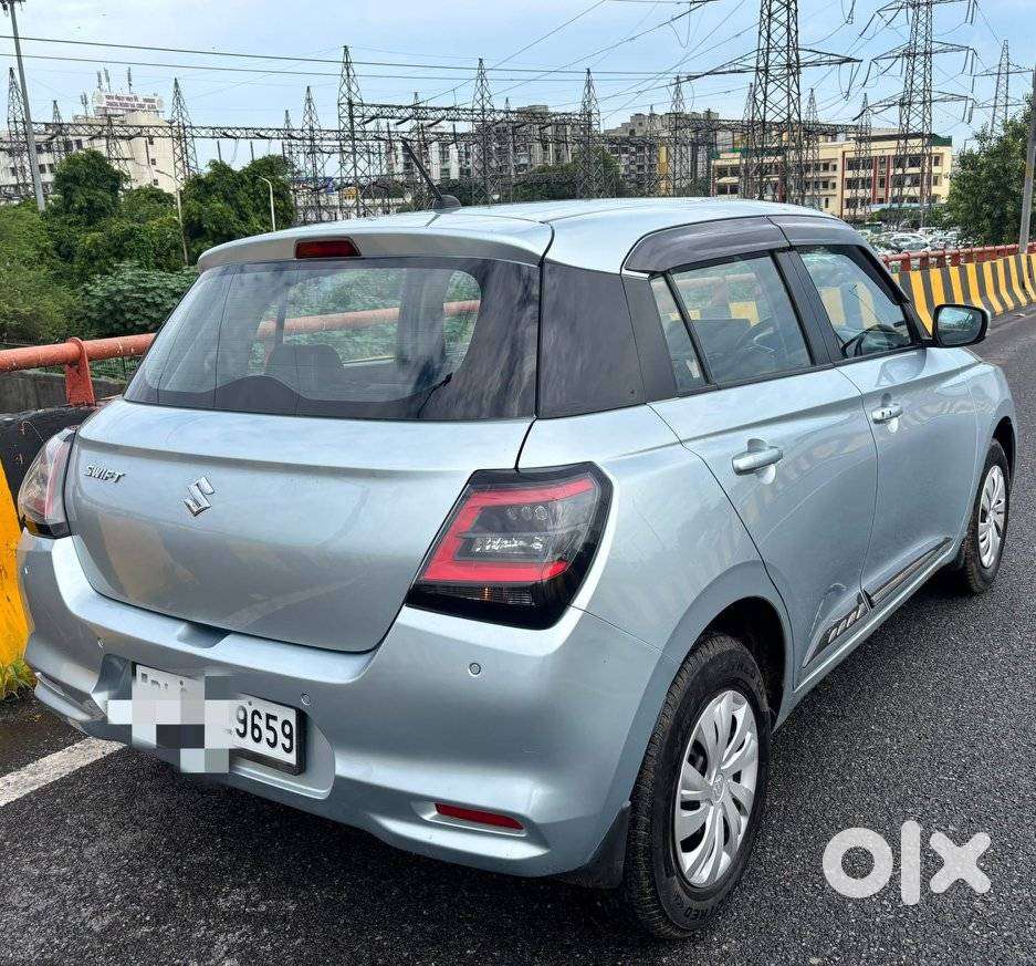 Maruti Suzuki Swift Vxi + Manual, 2024, Petrol