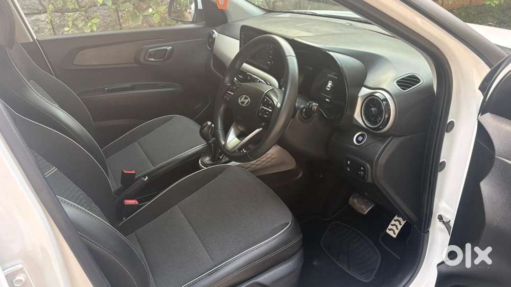 Hyundai Exter Amt Sunroof