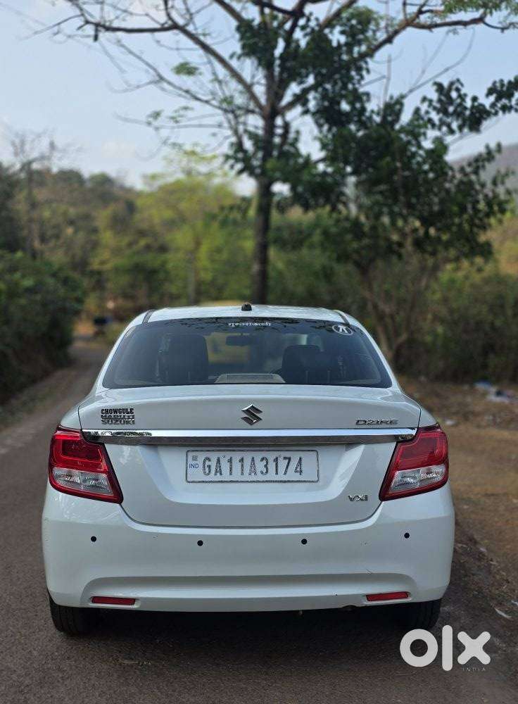Maruti Suzuki Swift Dzire Vxi Optional, 2018, Petrol