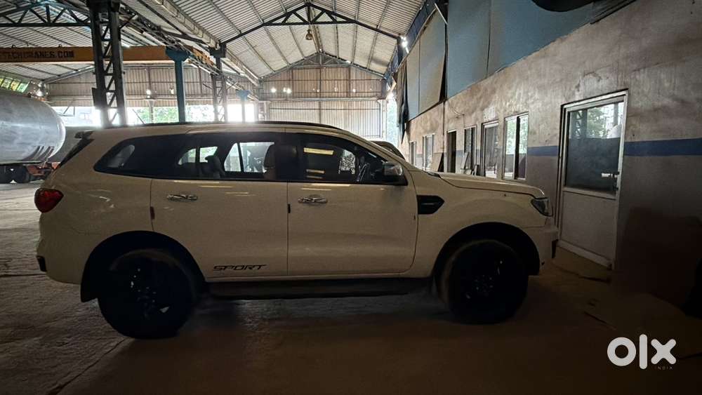 Ford Endeavour Diesel 2021 Variant
