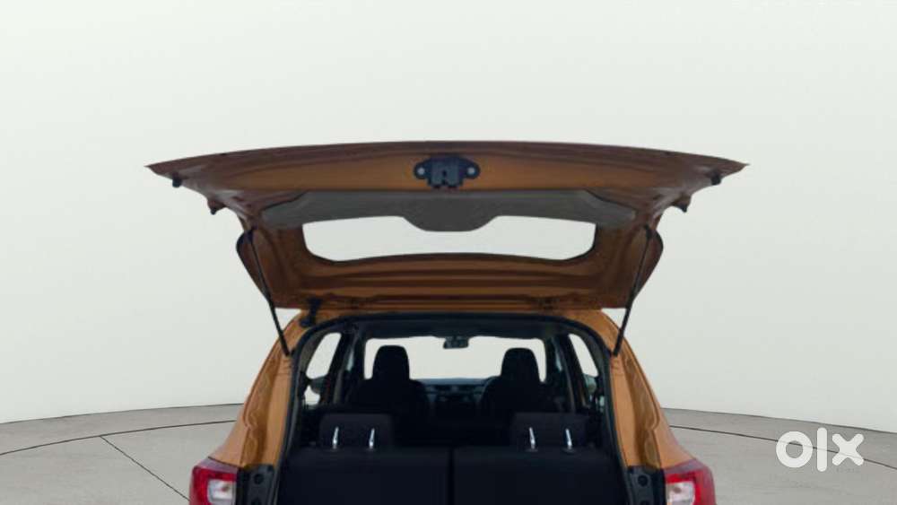 Renault Triber Rxl, 2024, Petrol