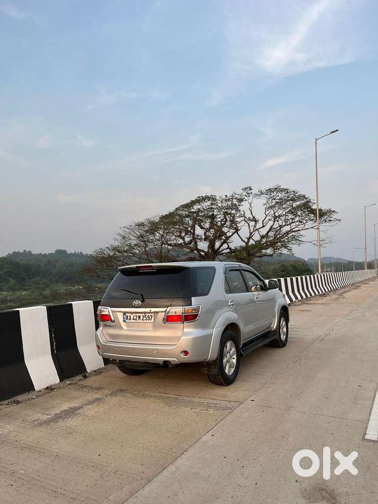 Toyota Fortuner 2011 Diesel Well Maintained
