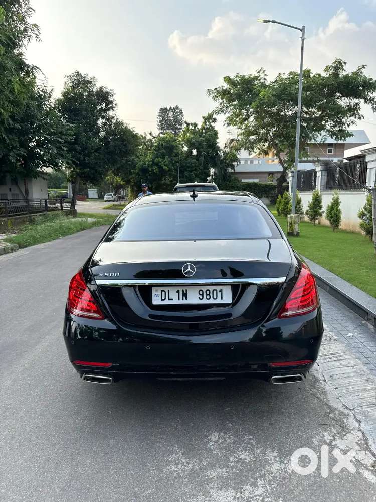 Mercedes Benz
S500