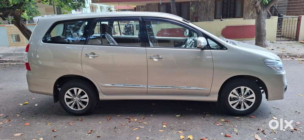 Toyota Innova 2.5 Zx 7 Str Bs-iv, 2013, Diesel