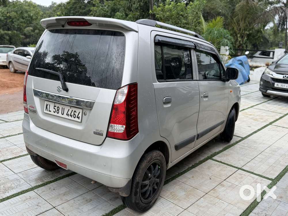 Maruti Suzuki Wagon R Vxi Amt, 2017, Petrol