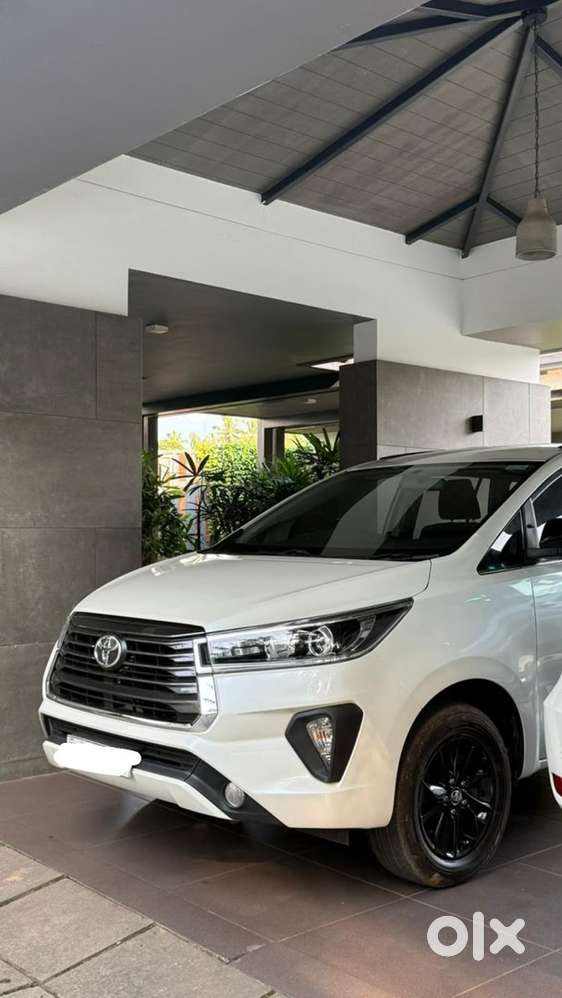 Toyota Innova Crysta Diesel 2017