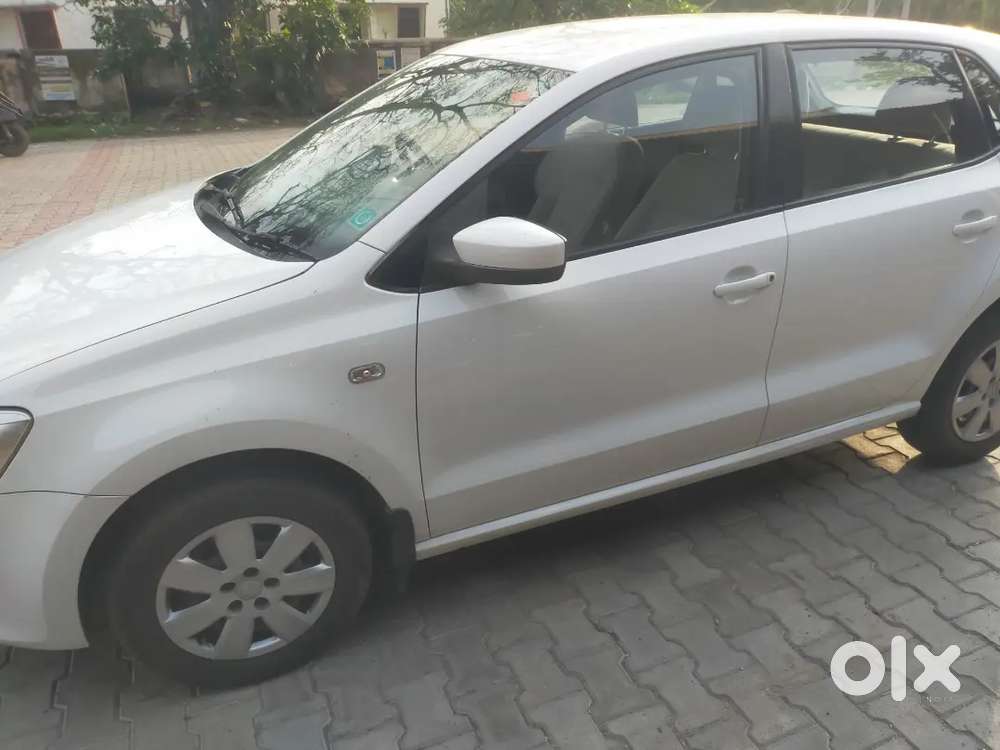 Petrol Polo 1st Owner Only 45000 Km Driven Brand New Tyres New Car