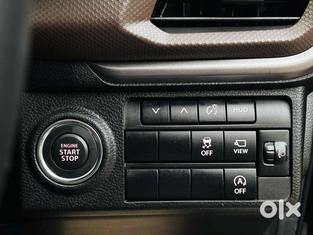 Maruti Suzuki Vitara Brezza 1.5 Zxi Plus At, 2025, Petrol