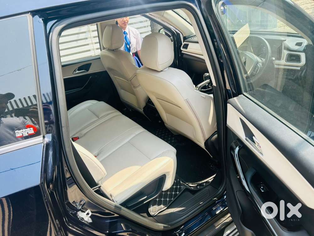Mahindra Xuv700 2.2 Diesel 2025