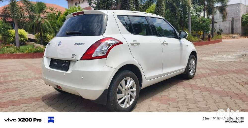 Maruti Suzuki Swift Ddis Zdi, 2013, Diesel