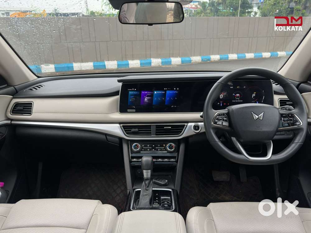 Mahindra Xuv700 2.2 Ax 7 Diesel At Luxury Pack Str, 2024, Diesel
