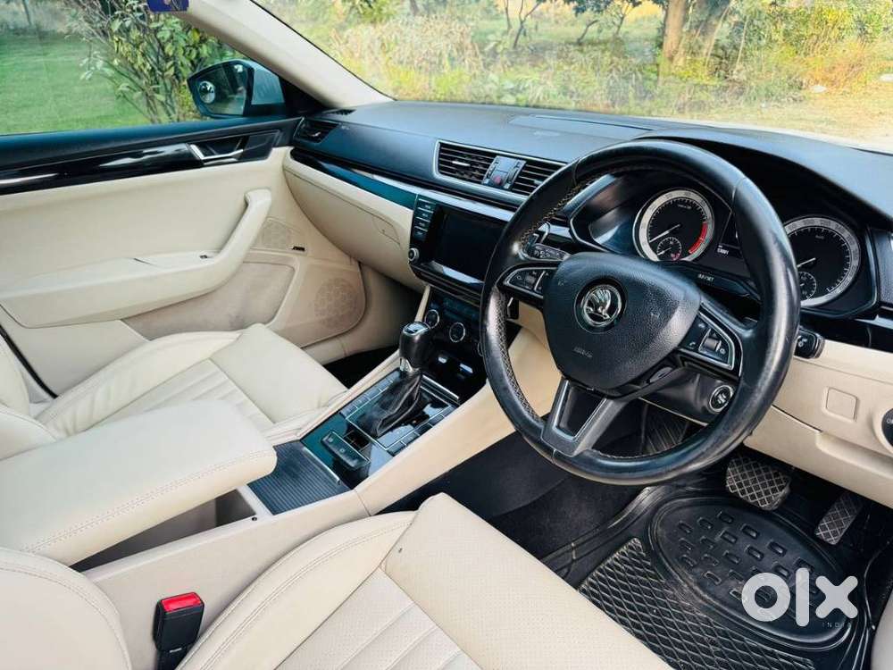 Skoda Superb Lk 1.8 Tsi At, 2016, Petrol