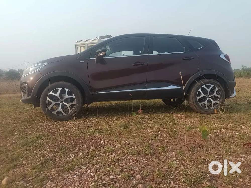 Renault Captur Petrol Well Maintain Top Model Condition