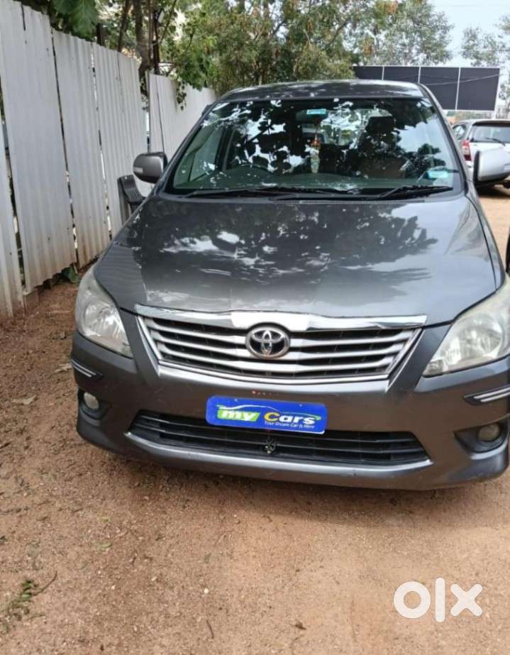 Toyota Innova 2.5 V 7 Str, 2012, Diesel