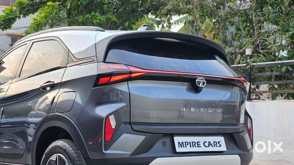 Tata Nexon Creative Plus S 1.5 Revotorq Diesel 6 Amt Dt, 2023, Diese..
