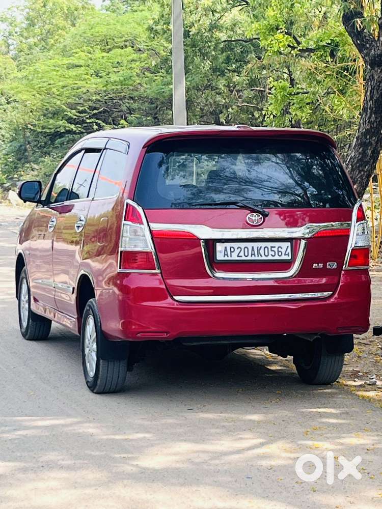 Toyota Innova, 2011, Diesel