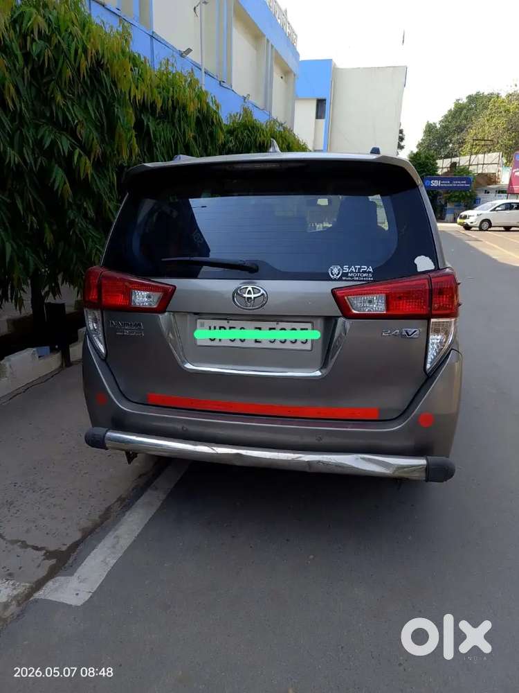 Toyota Innova Crysta 2.4 Diesel Manual 2018