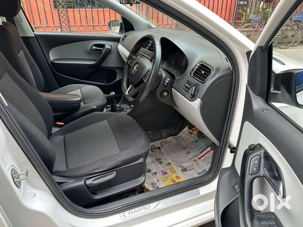 Skoda Rapid 1.0 Ambition Tsi At, 2021, Petrol