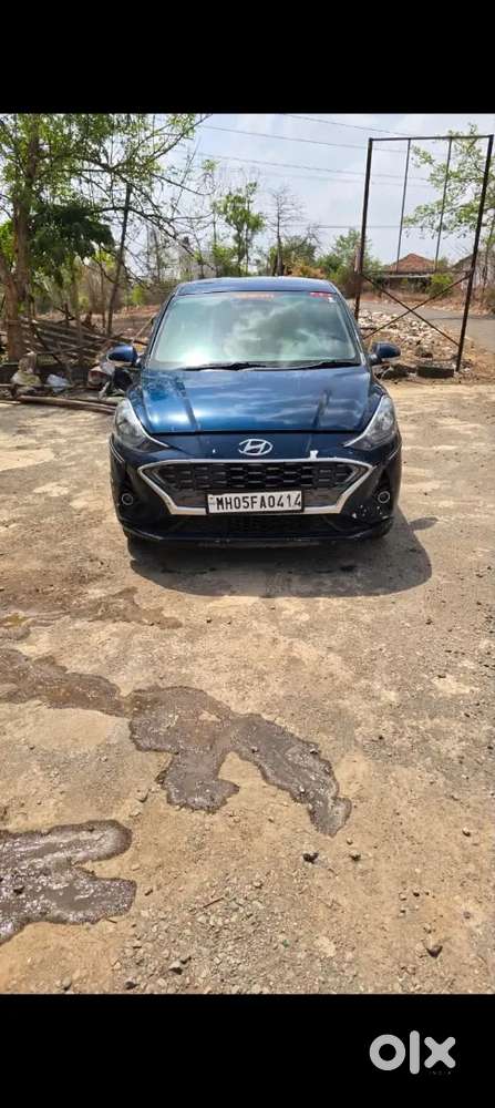 Title: Hyundai Aura 2023 Top Model | Single Owner | New Tyres