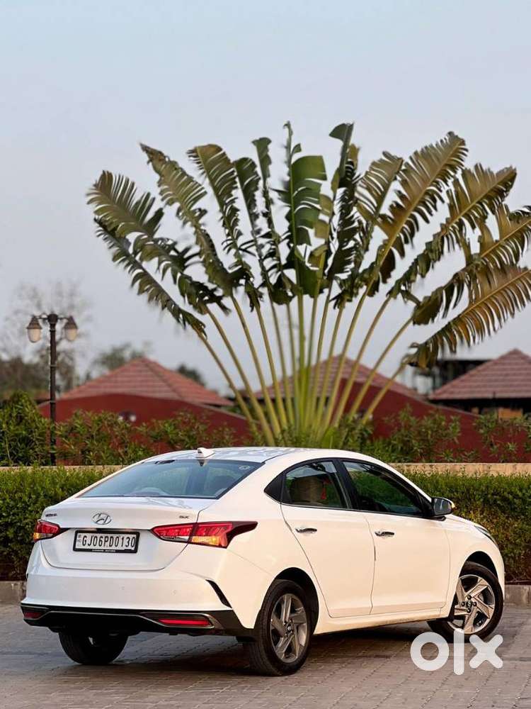 Hyundai Verna 1.5 Sx Ivt, 2020, Petrol