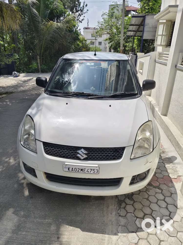 Swift 1.2 Vxi Petrol 2010