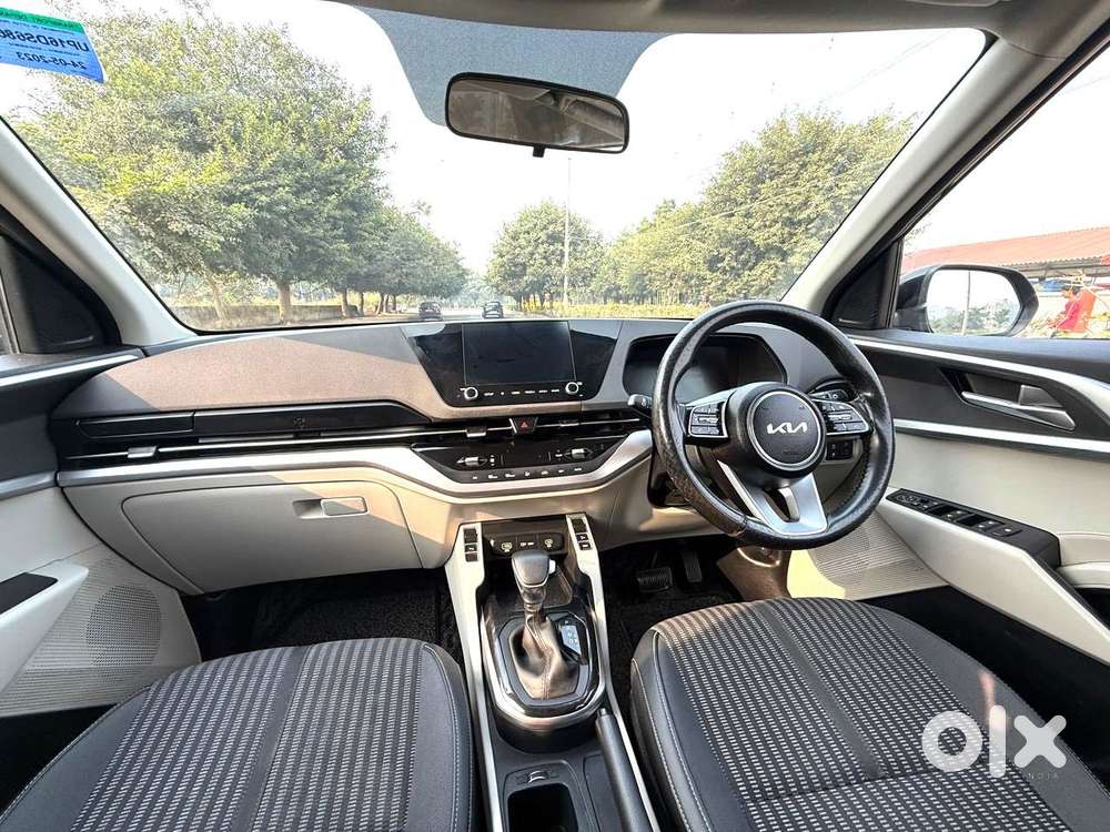 Kia Carens 1.4 Prestige Plus Turbo Dct 7 Str, 2022, Petrol