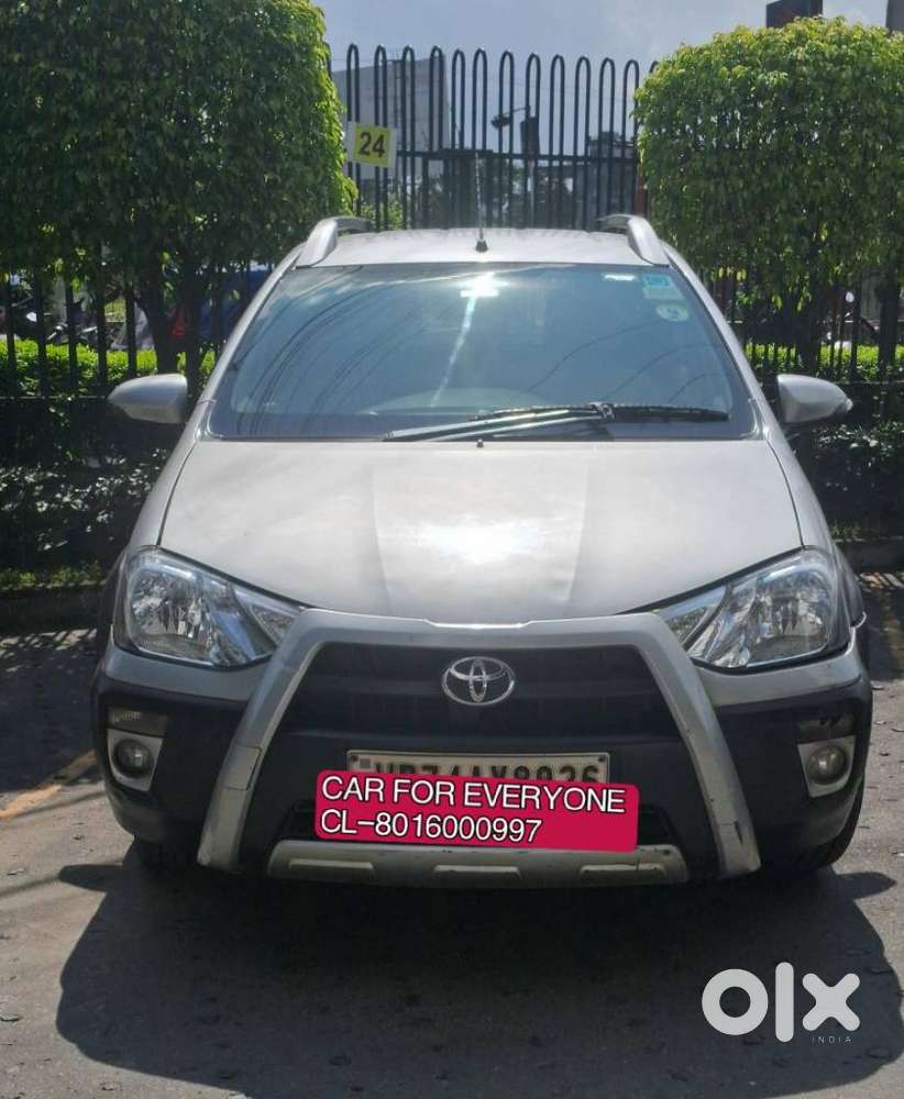 Toyota Etios Cross 1.2l G, 2018, Petrol