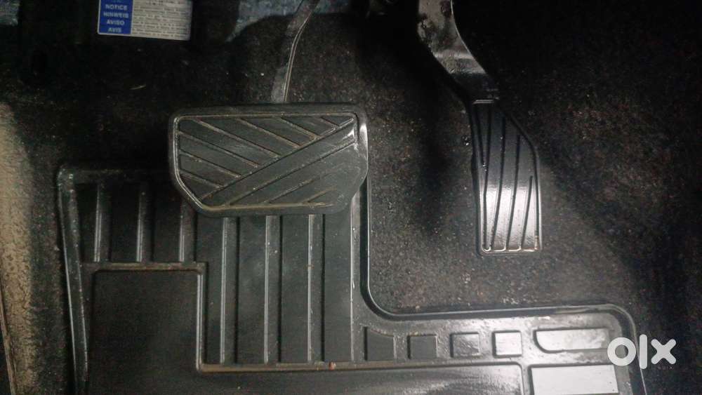 Maruti Suzuki Vitara Brezza 1.5 Vxi At, 2021, Petrol