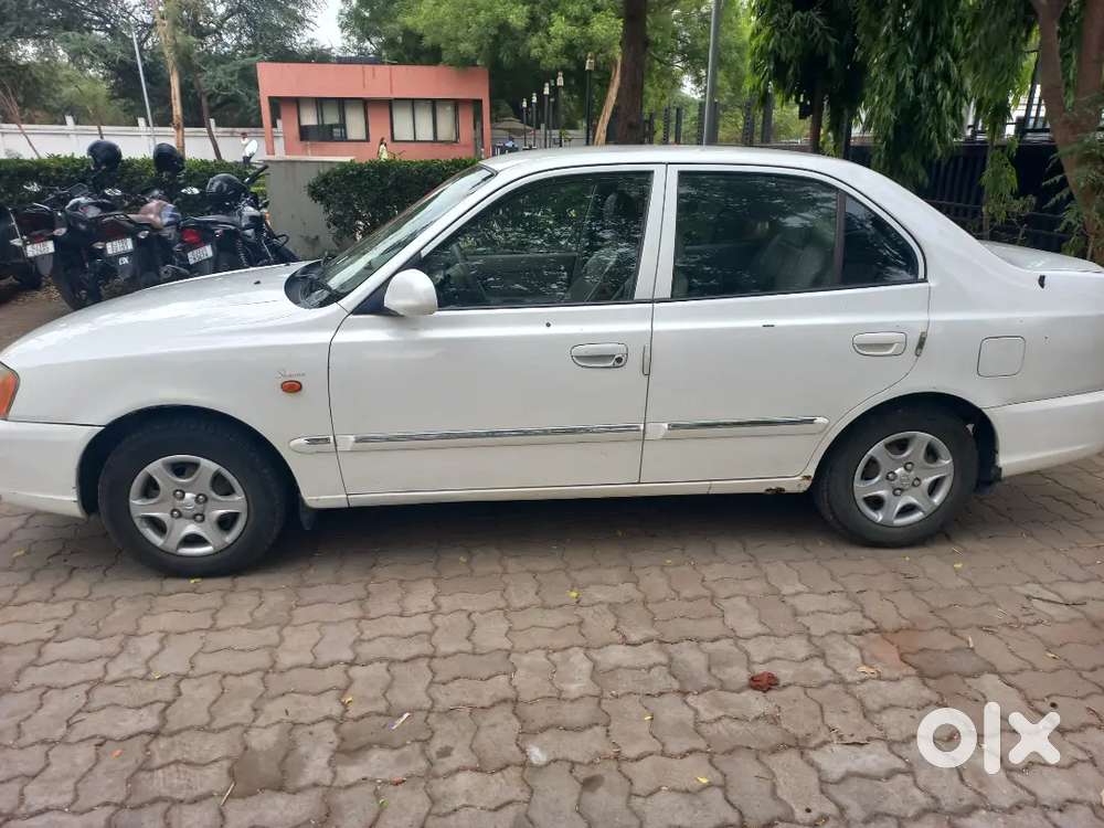 Hyundai Accent October 2011 (cng)