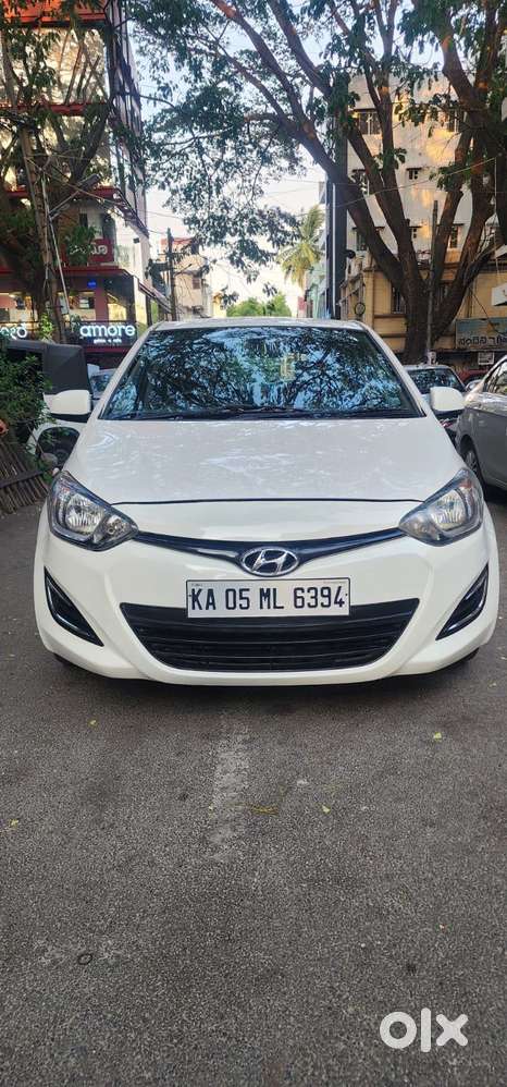 Hyundai I20 Era 1.2 Bs-iv, 2012, Petrol