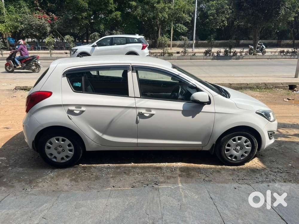 Hyundai I20 2012 Diesel Well Maintained Good Mileage, Direct Customer