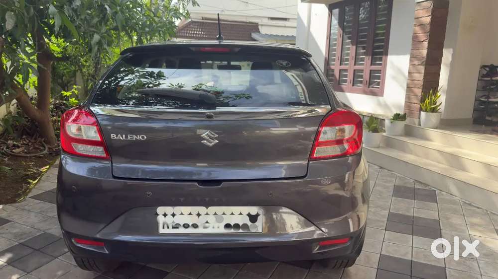 Maruti Suzuki Baleno Alpha Petrol 2017
