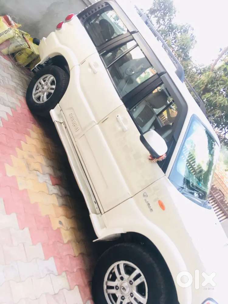 Mahindra Scorpio 2012 Diesel 100000 Km Driven