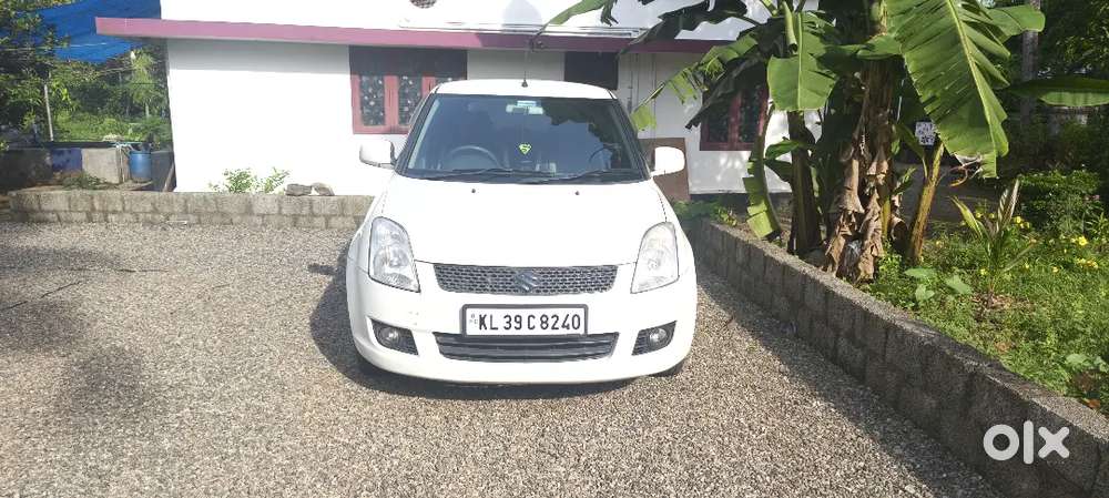 Maruti Suzuki Swift 2011 Petrol 155000 Km Driven