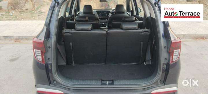Kia Carens 1.4 Luxury Plus Dct 7 Str, 2023, Petrol