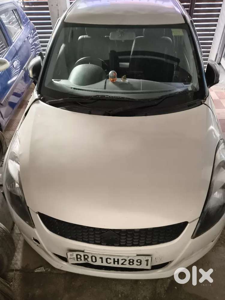 Maruti Suzuki Swift 2015 Diesel 27000 Km Driven