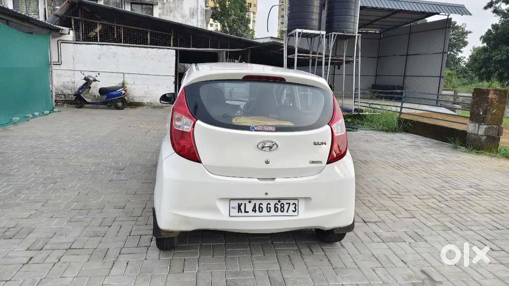 Hyundai Eon Sportz 2012 Petrol