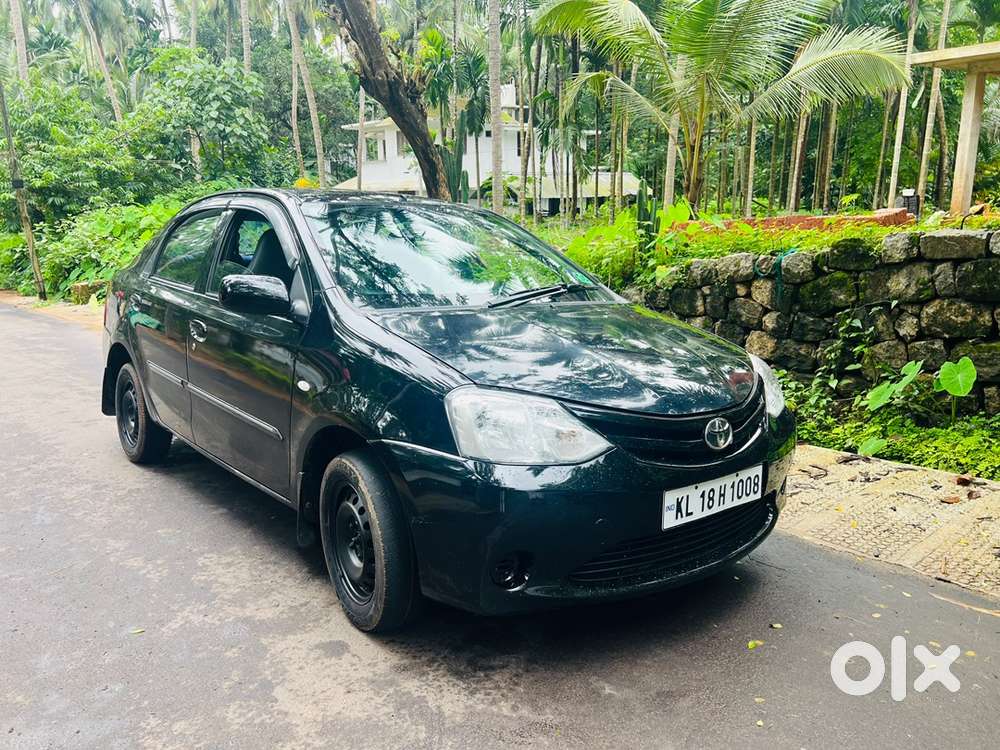 Toyota Etios Petrol 85000 Km Driven 2nd Owner Full Paper