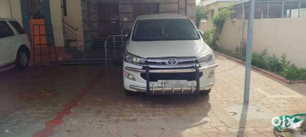Toyota Innova Crysta 2017