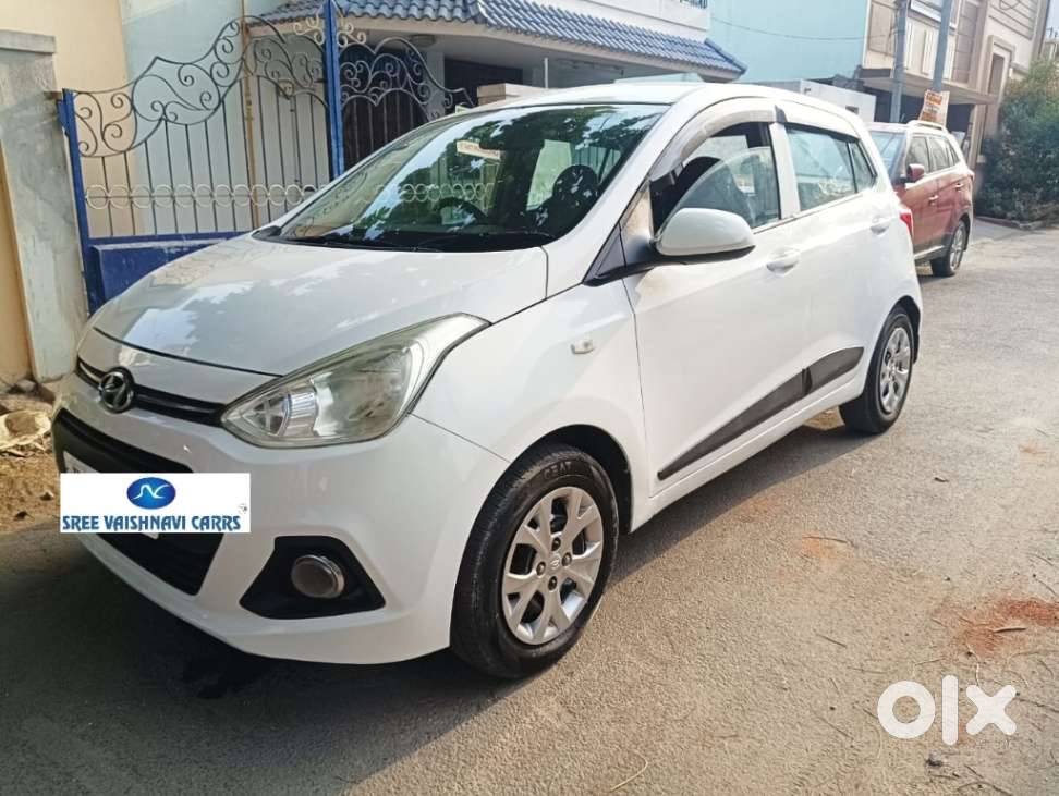 Hyundai Grand I10 Crdi Sportz, 2016, Diesel