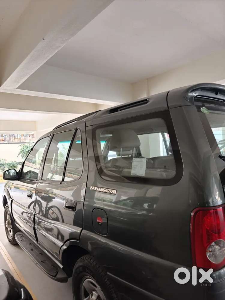 Safari 100% Stock Mint Condition